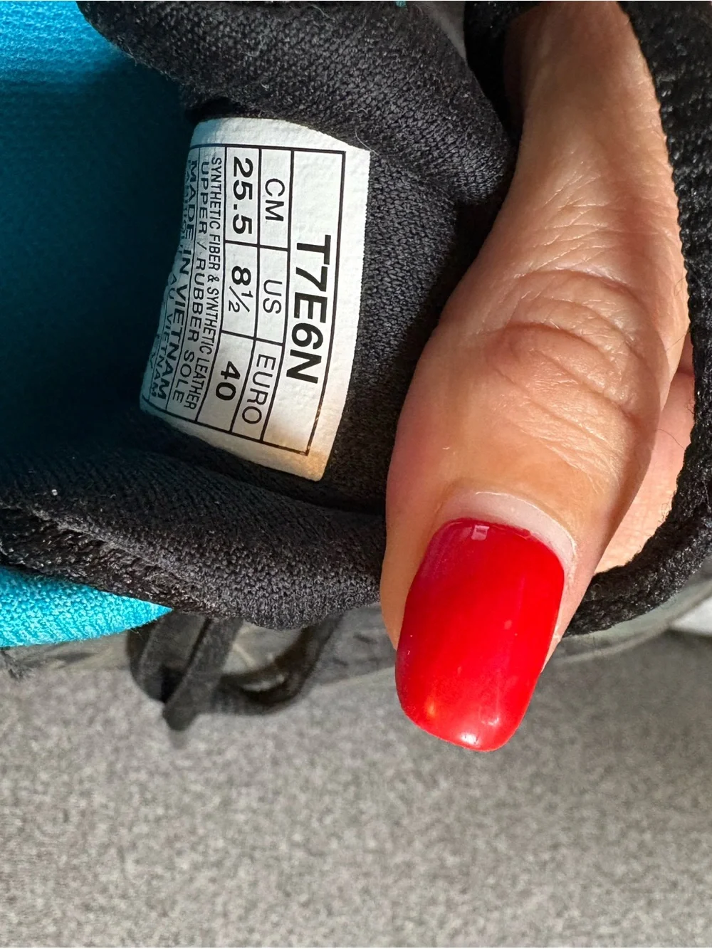 Asics women athletic